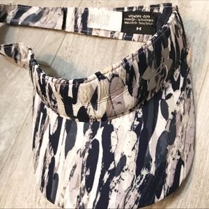 Under Armor Visor Velcro Adjustable  OSFA